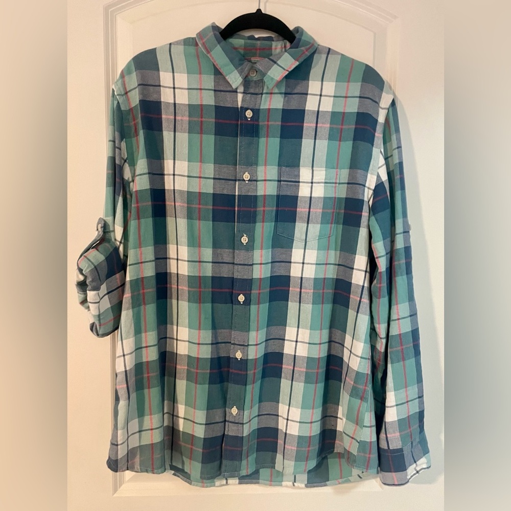 Urban Pipeline size Large men’s long sleeve shirt